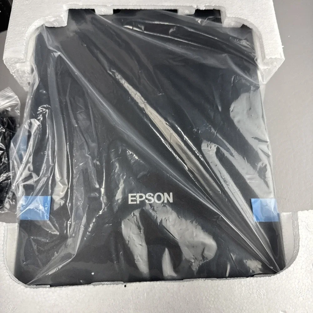 Epson Perfection V39 Flatbed Scanner 4800 x 4800 DPI USB READ